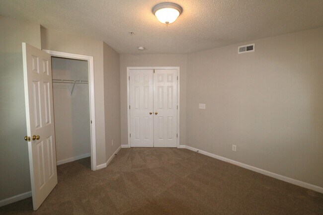 Building Photo - 421 Timberline Ridge Ct