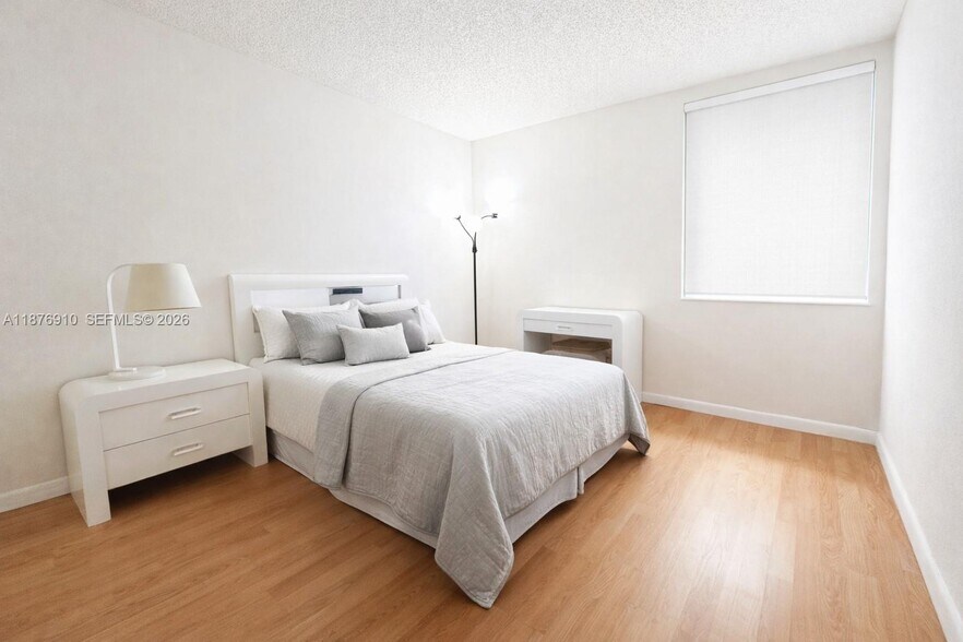 Building Photo - 20401 NE 30th Ave