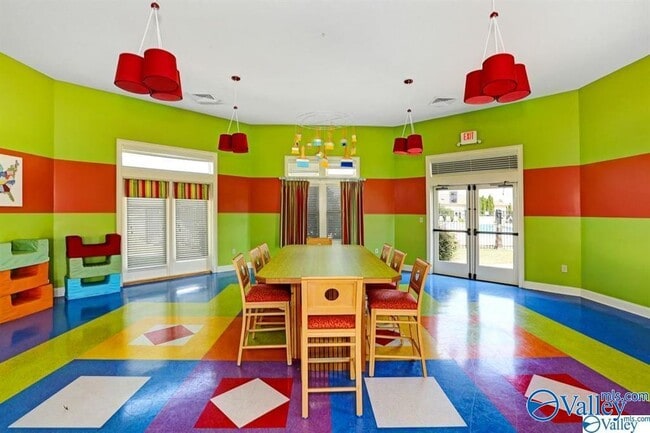 Building Photo - 403 Falls Pointe