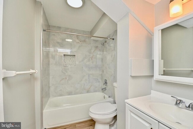 Building Photo - 2767 January Ct