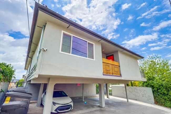 Rear view - West Adams Collection on 28th St