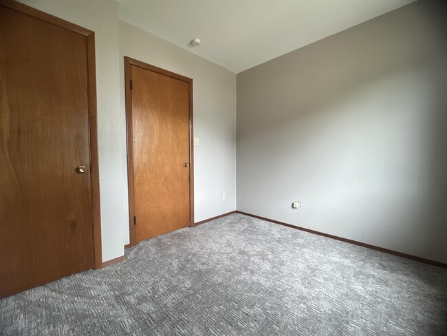 Building Photo - 3428 Dove St