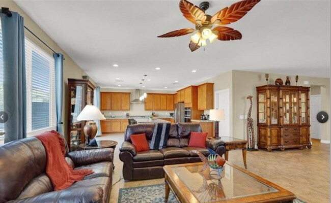 Building Photo - 4630 Summer Azure St