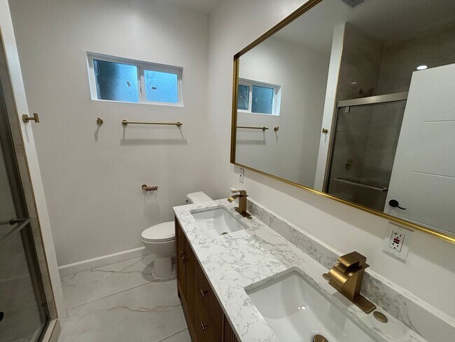 Building Photo - Stunning 3-Bedroom Single-Story ADU in Granada Hills!