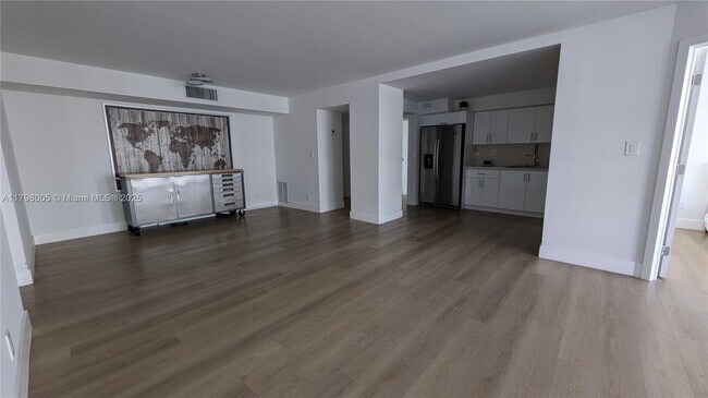 Building Photo - 851 Three Islands Boulevard