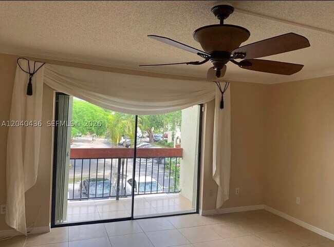 Building Photo - 8540 SW 149th Ave