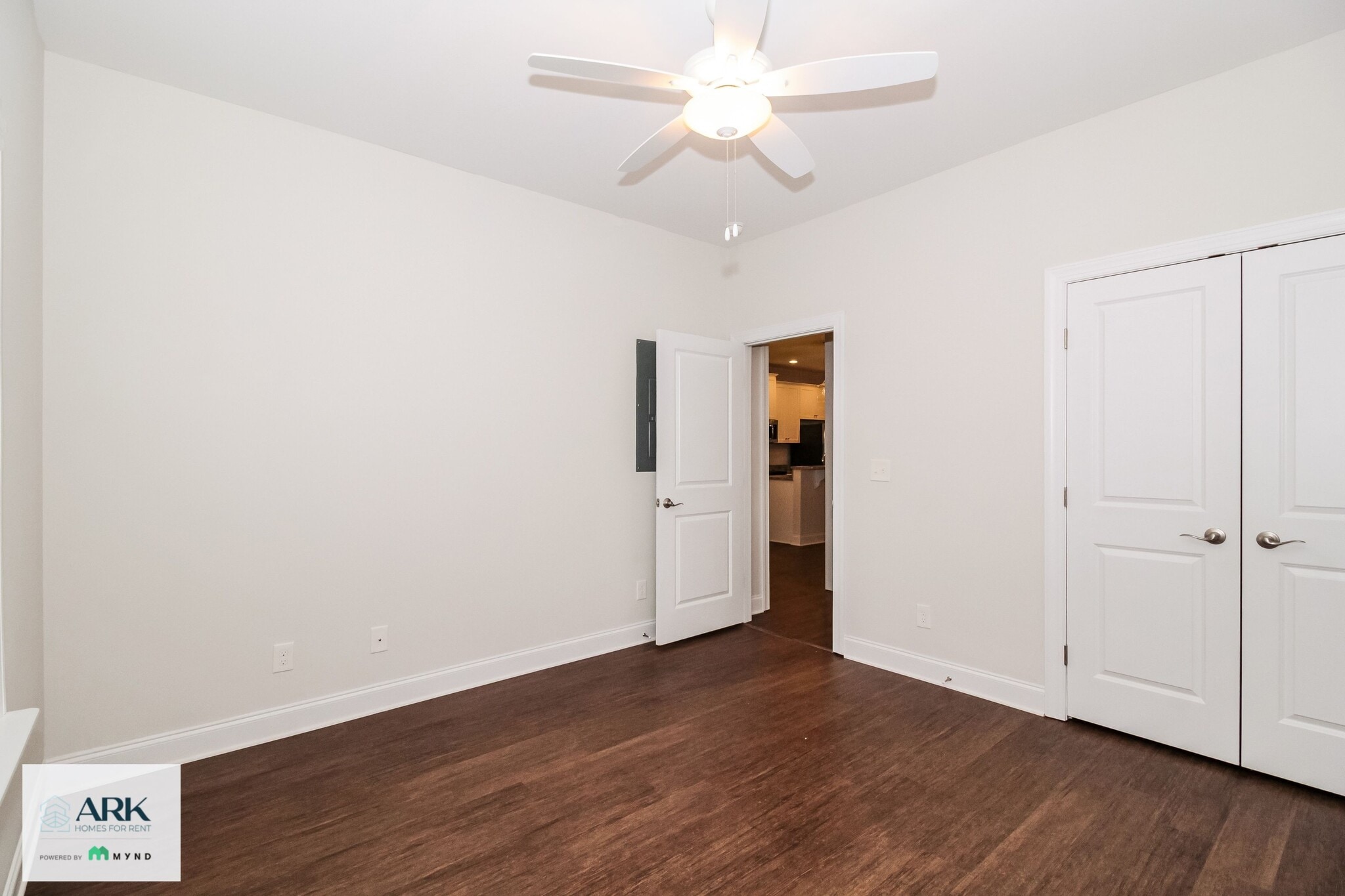 Building Photo - 192 Glenshee Ct