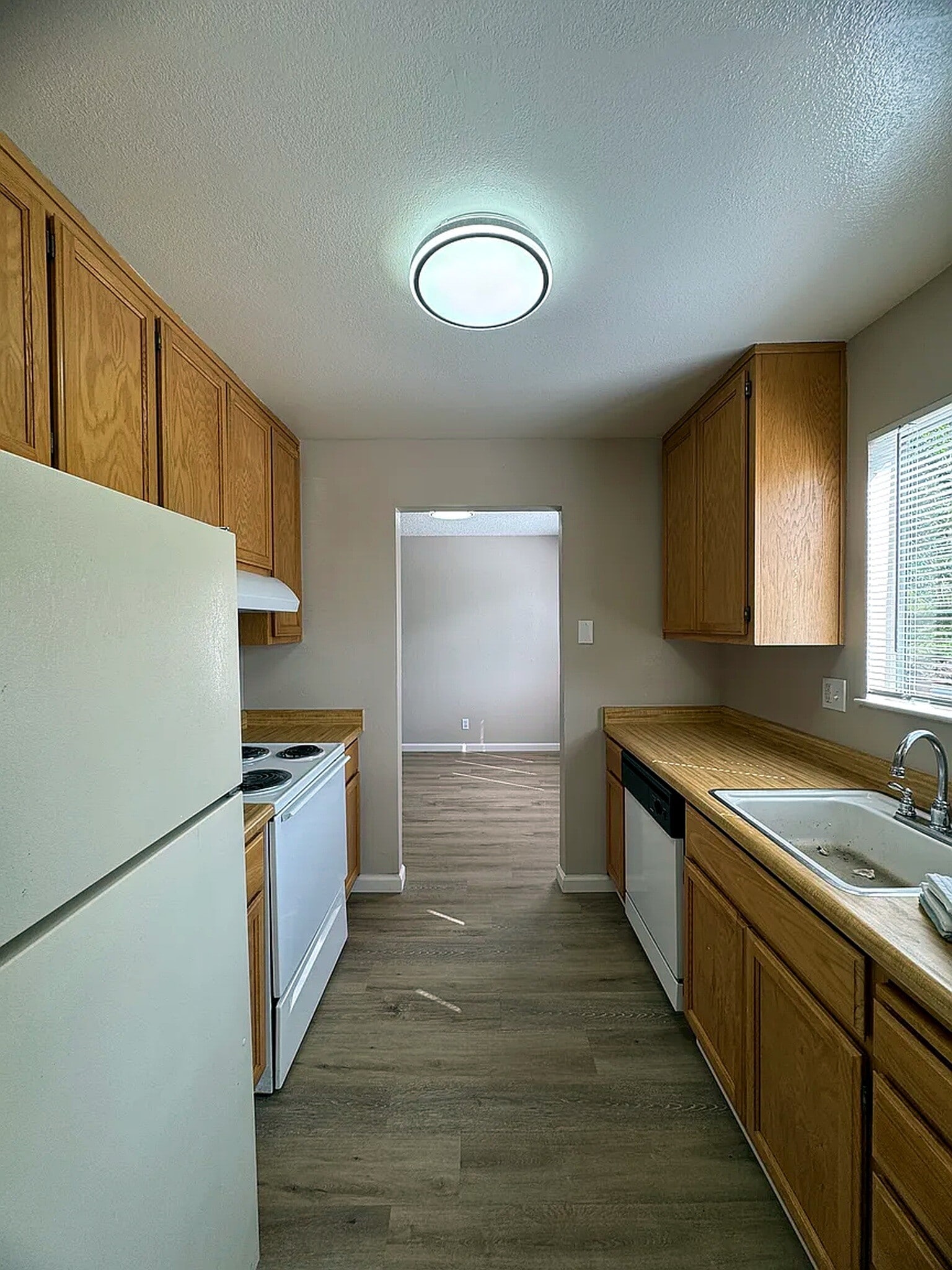 Building Photo - 118 Yorkshire Ct