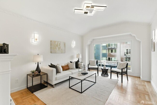 Building Photo - 1204 Funston Ave