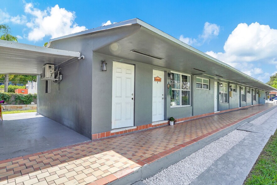 Building Photo - 150 NW 78th St