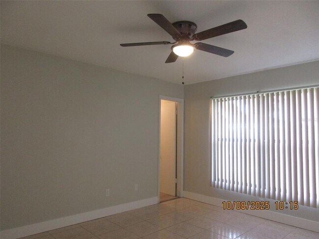 Building Photo - 50 Silver Falls Cir