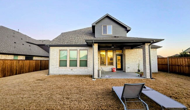 Building Photo - Beautiful 4-Bed, 4-Bath Home in McKinney w...