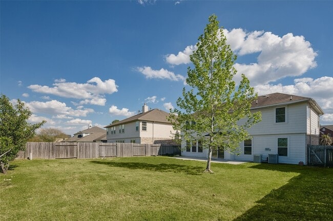 Building Photo - 16530 Cypress Bridge Dr