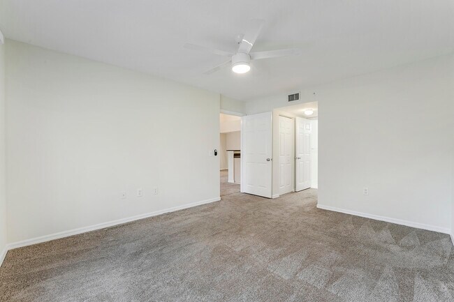 Building Photo - 4171 San Marino Blvd