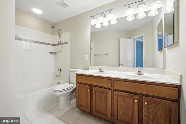 Building Photo - 9144 Big Springs Loop