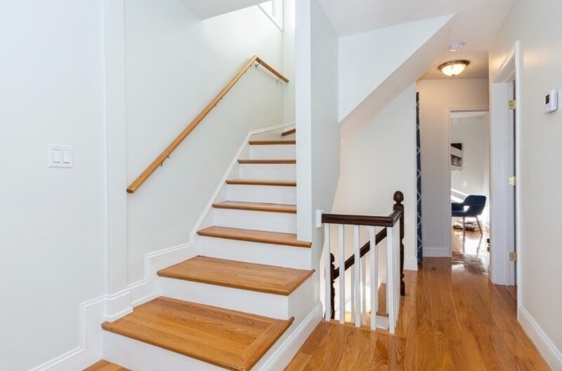 Building Photo - 196 Spring St