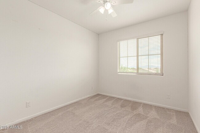 Building Photo - 12354 W Gardenia Ct