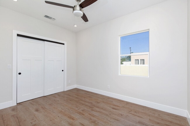 Building Photo - 3318 Fourth Ave