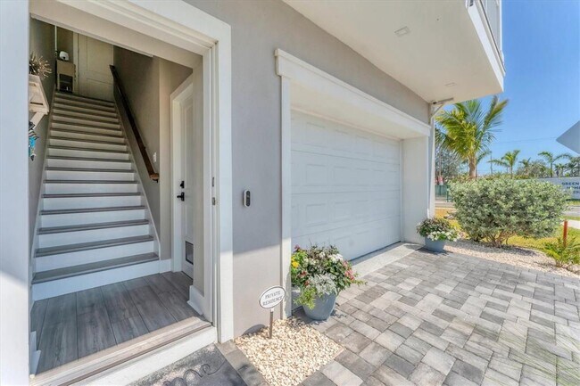 Building Photo - 4357 Marina Vw Wy