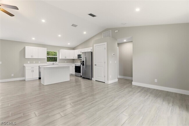 Building Photo - 2502 64th St W