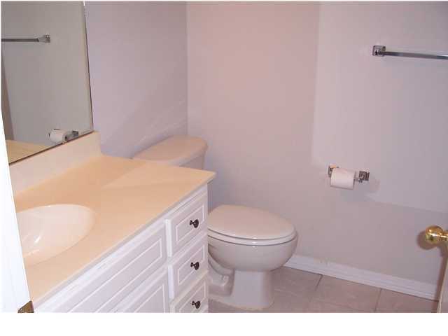 Building Photo - 1501 Partin Dr N