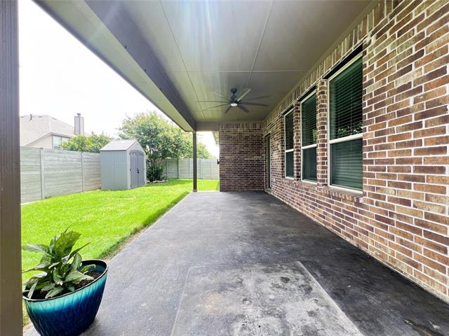 Building Photo - 1512 Bunting Dr
