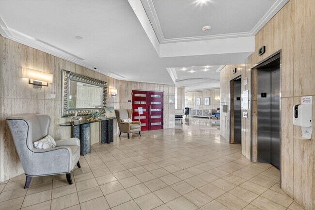 Building Photo - 9650 S Ocean Dr