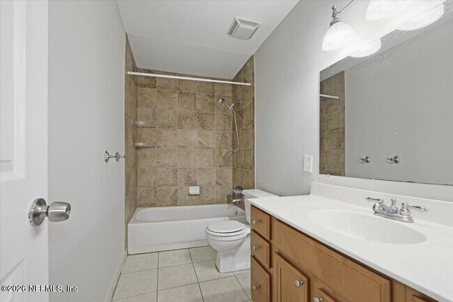 Building Photo - 4810 Windrush Ln