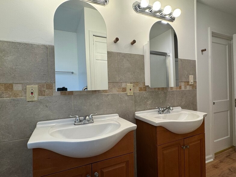 Building Photo - 21 Howard St