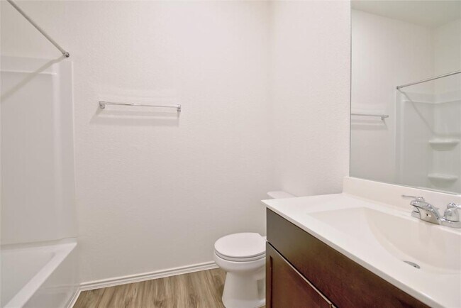 Building Photo - 2233 Forgetmenot Ln