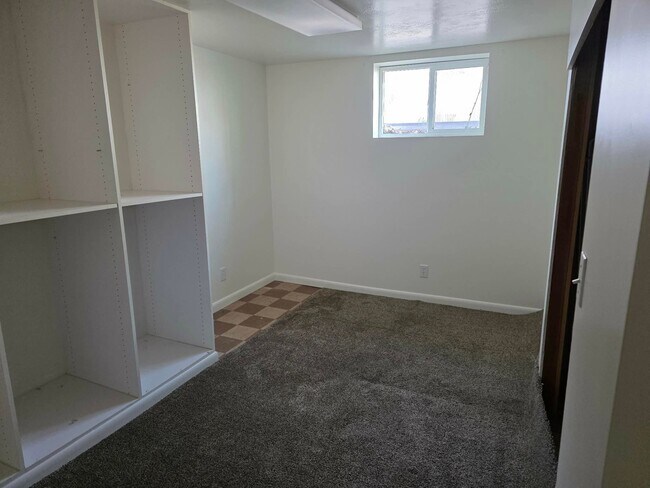 Building Photo - 132 N 100 E