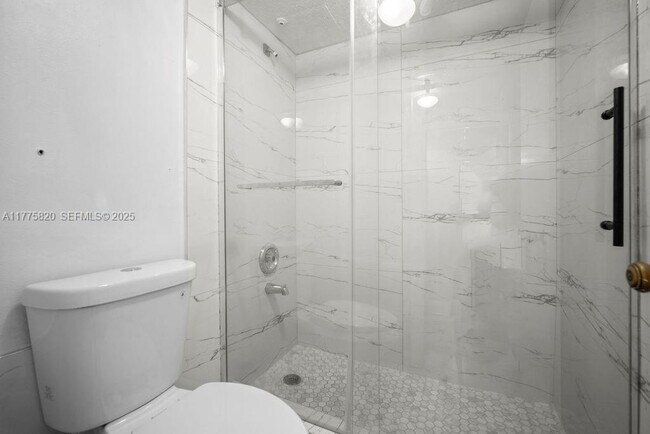 Building Photo - 11511 NW 10th St