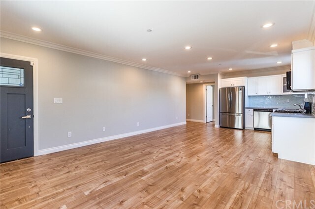 Building Photo - 1739 S Longwood Ave