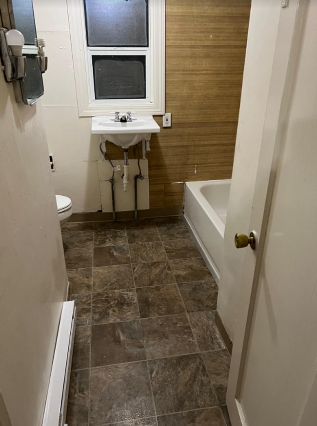 Building Photo - Springfield House