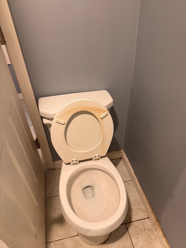 Building Photo - 146 Chandler St