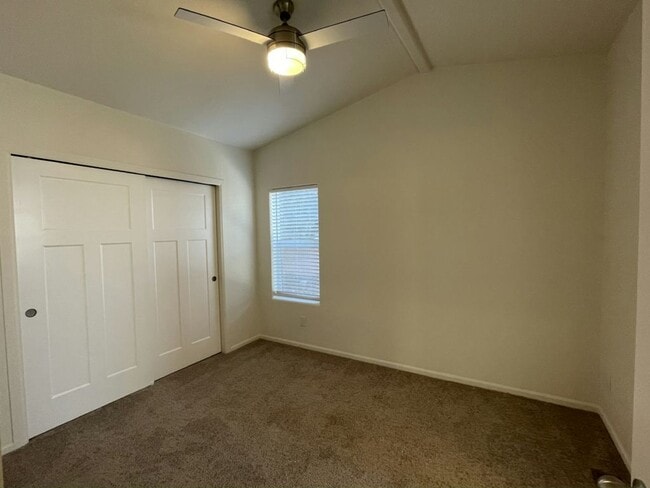 Building Photo - 3405 Sinton Rd