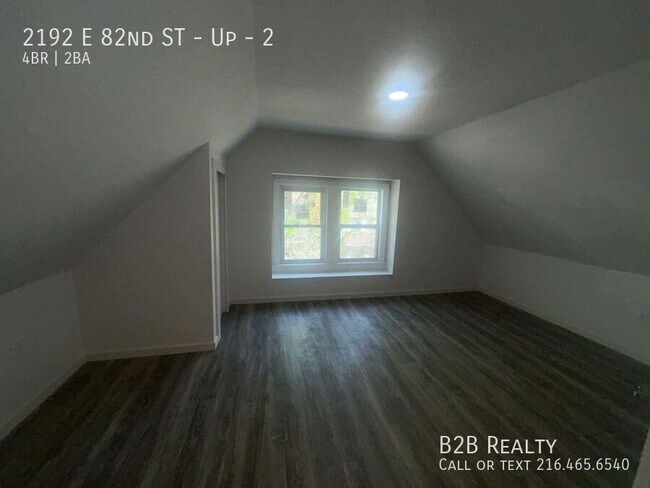 Building Photo - 2192 E 82nd St