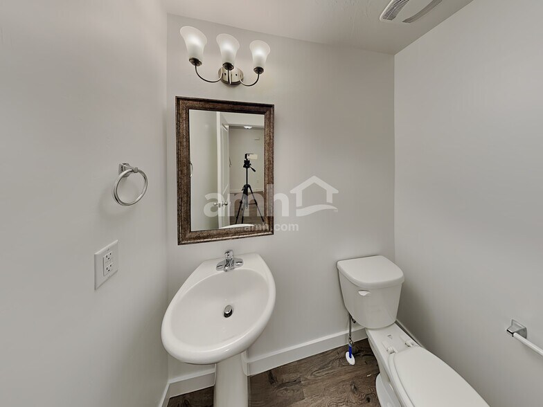 Building Photo - 6789 W Minos Pl