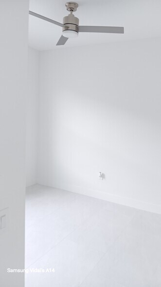 Building Photo - 161 Antilla Dr
