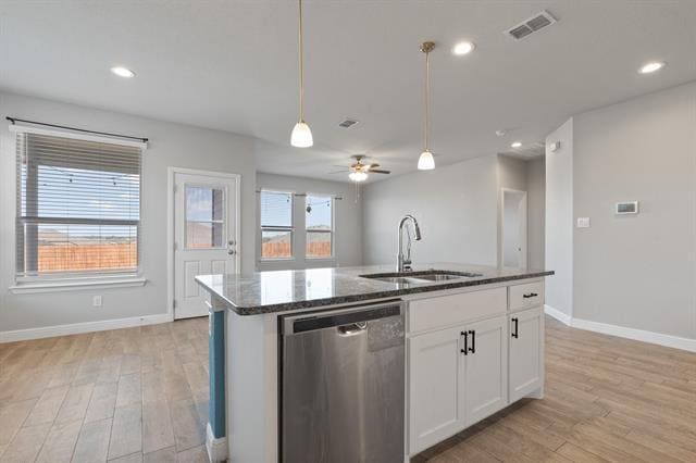Building Photo - 1402 Fremont Trl