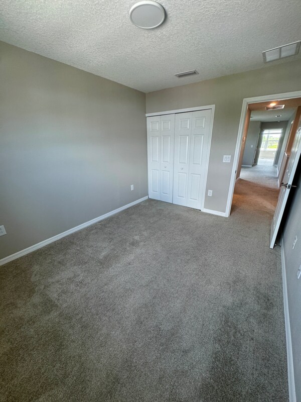 Building Photo - 5535 Tripoli Dr