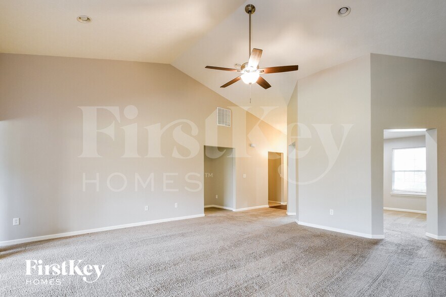 Building Photo - 5696 West Port Drive