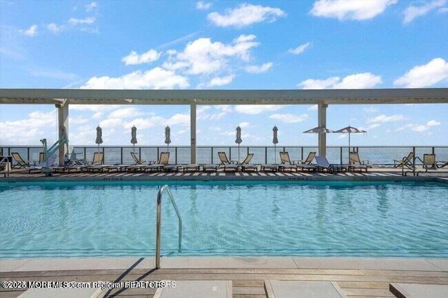 Building Photo - 1101 Ocean Ave N