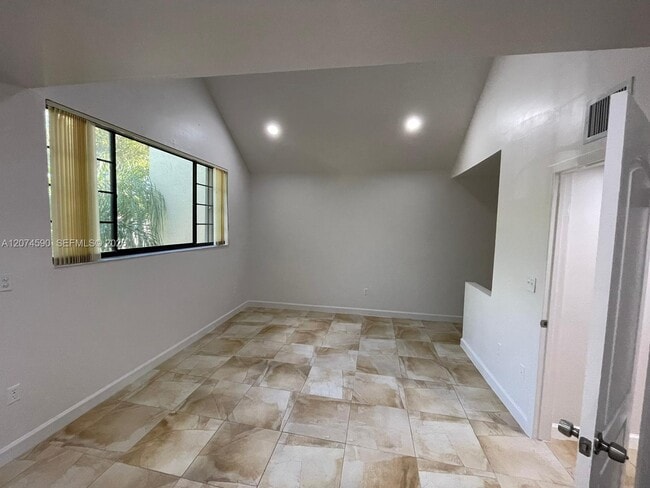Building Photo - 13037 SW 88th Ln