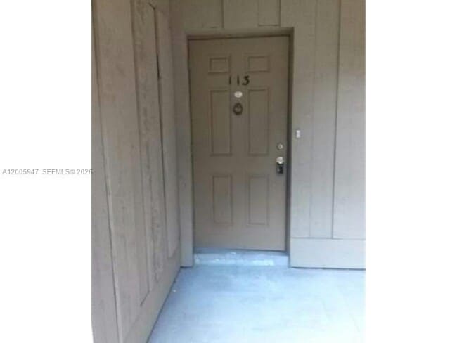 Building Photo - 4850 SW 63rd Terrace