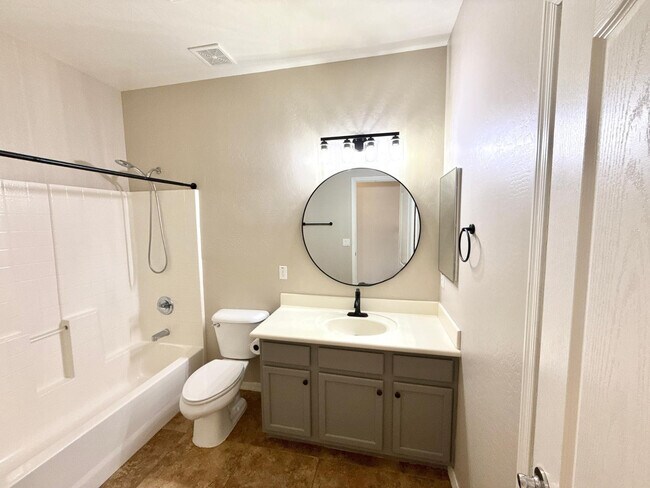 Building Photo - 17455 W Meadow Ln