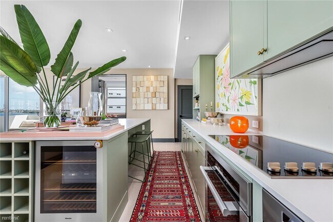 Building Photo - 2 br, 2 bath Condo - 20 Island Ave Apt 718