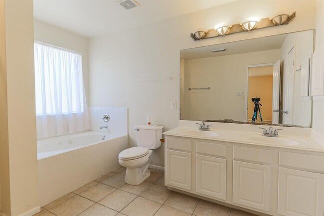 Building Photo - 1259 Bartlett Cove Dr