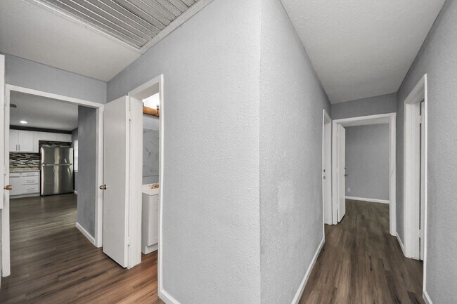 Building Photo - 11510 Lockgate Ln