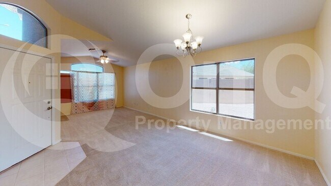 Building Photo - 9953 E Onza Ave